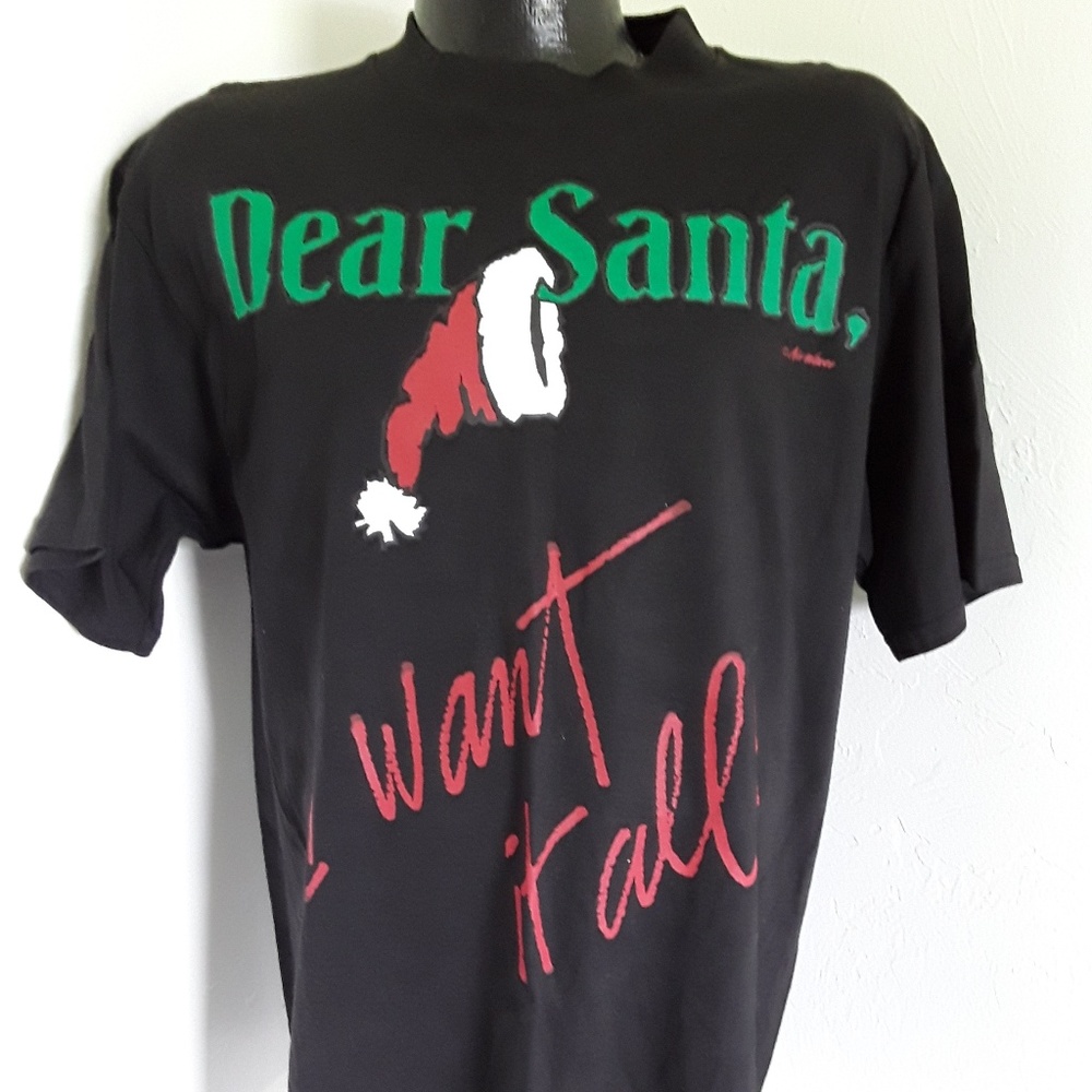 Tilted Christmas Holiday men black t-shirts top short sleeve graphic size L